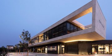 Façade du magasin de salle de bains Porto Venere à Montpellier