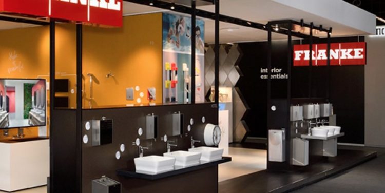 Vue d'un stand Franke Water systems sur un salon professionnel